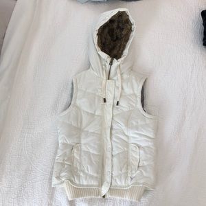 American Eagle Hooded Vest